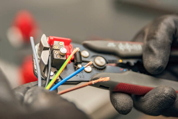 Best Residential Electrician Services  in Oakdale, MN